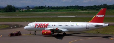 AIRBUS A320 da TAM